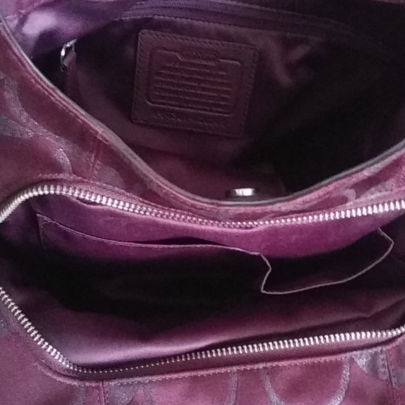 Purse - Picture 2 of 3